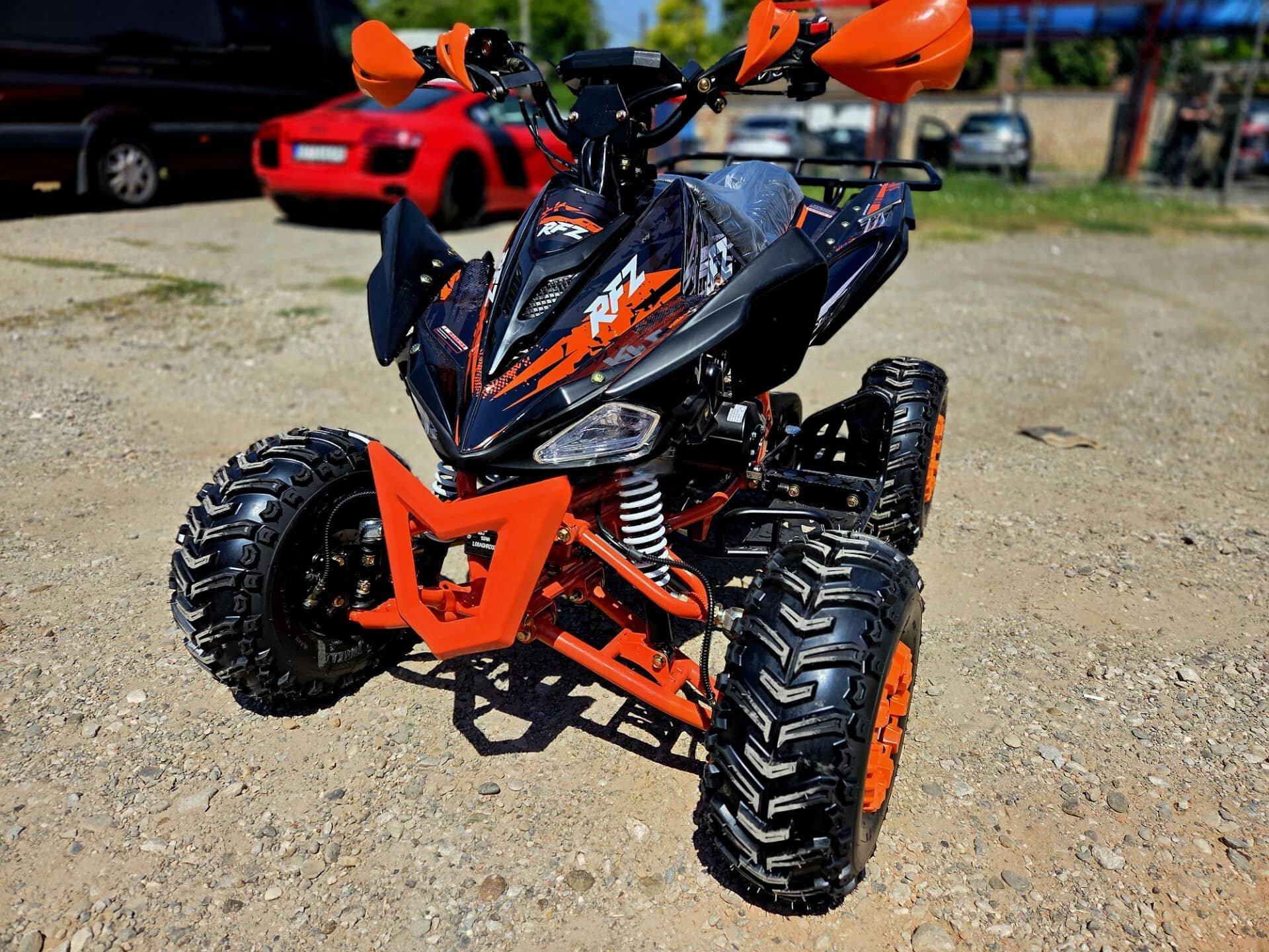 Apollo CYBER ROAMER 300 4x4 8