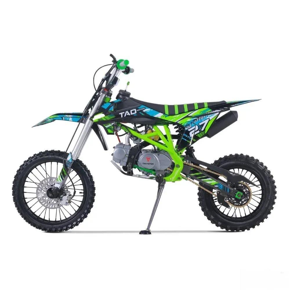 Tao Motor DB27 125 kroser u zelenoj boji, pogled sa leve strane